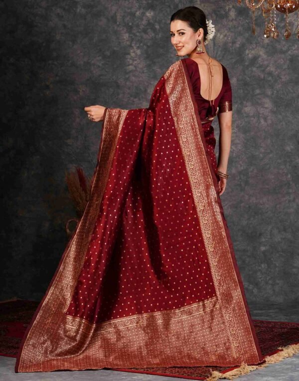3590s254_5-1.jpg Maroon Silk Woven Banarasi Saree